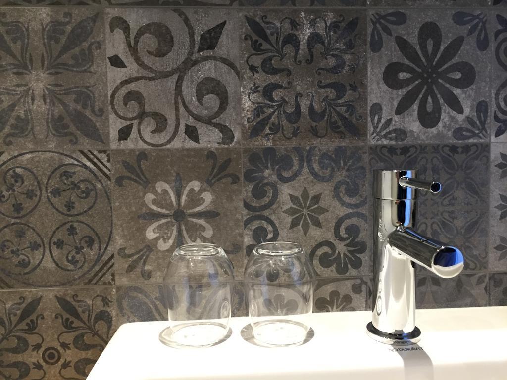 Le Clos D'Emile Acomodação com café da manhã Bordéus Quarto foto