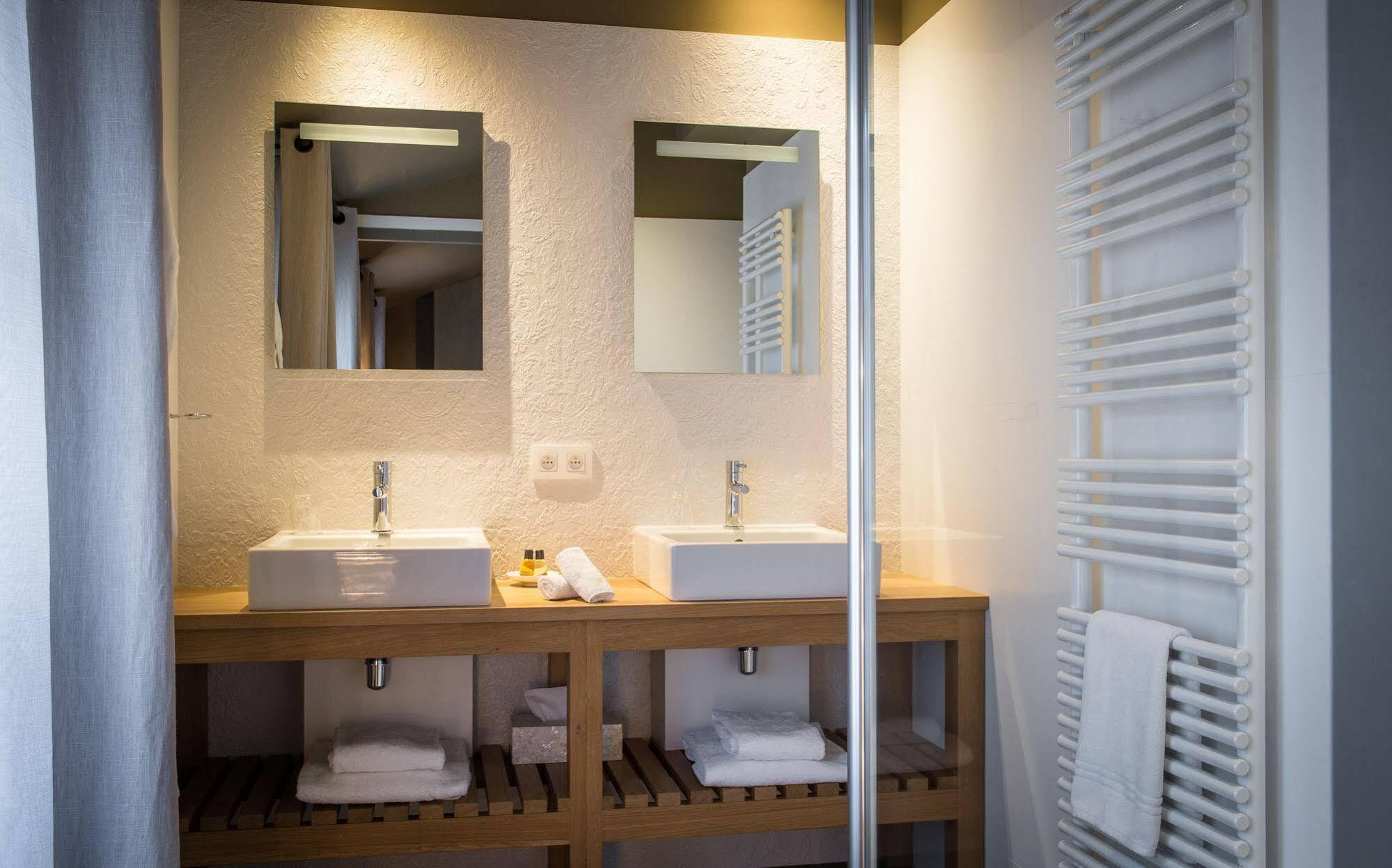 Le Clos D'Emile Acomodação com café da manhã Bordéus Exterior foto